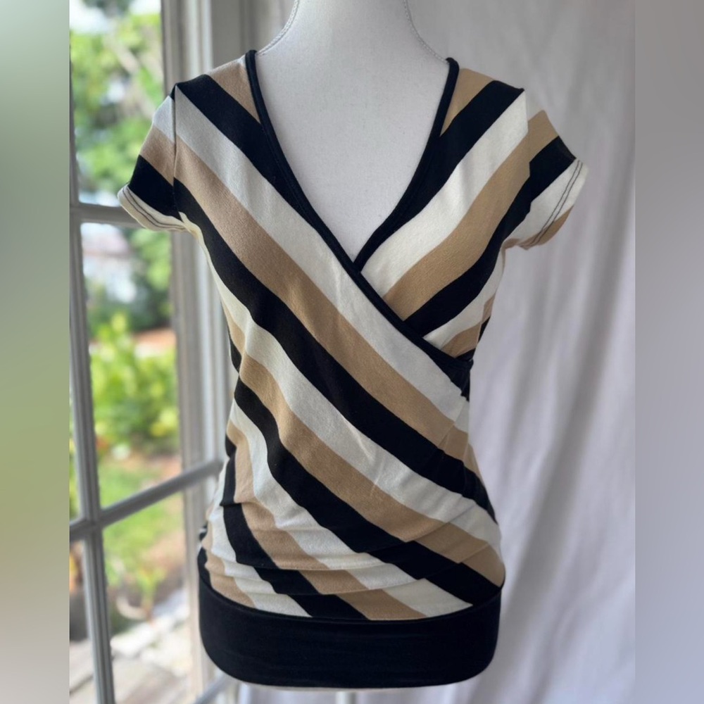 Black, Tan and White Short Sleeve Criss-Criss Tee